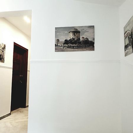 Eantos Studios And Suites Peraía المظهر الخارجي الصورة